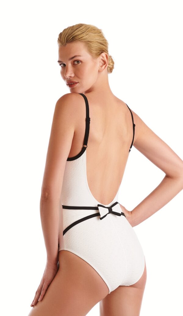 BAÑADOR ESCOTE REDONDO COLETTE